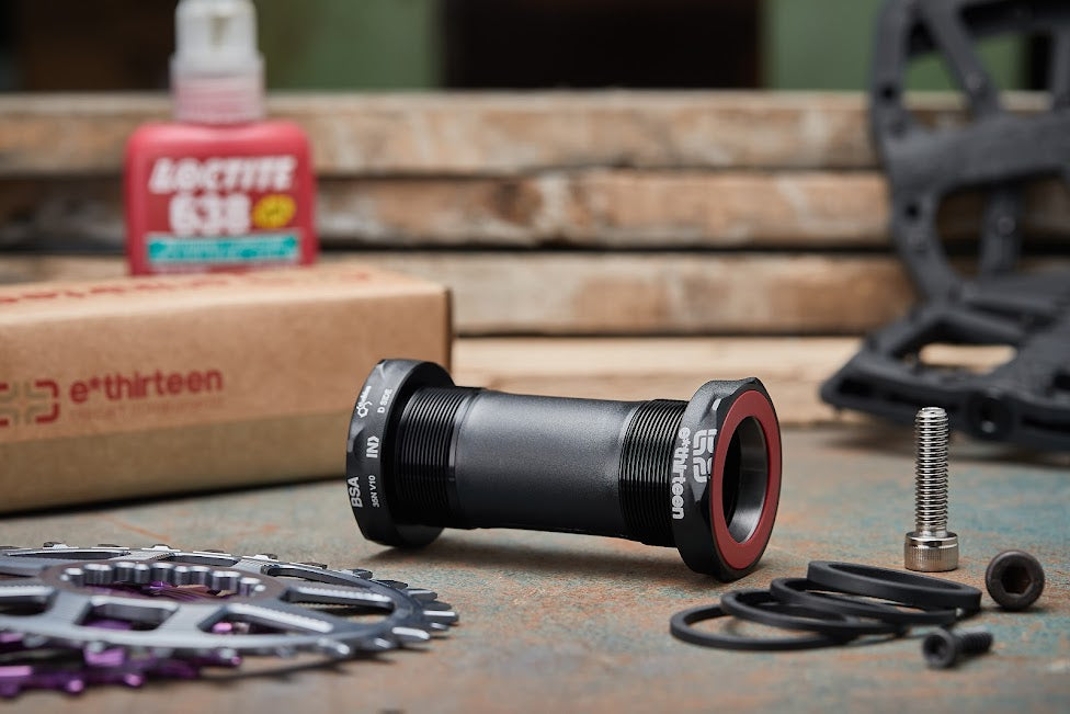 E-thirteen Threaded Bottom Bracket for 68/73mm Shell - fits